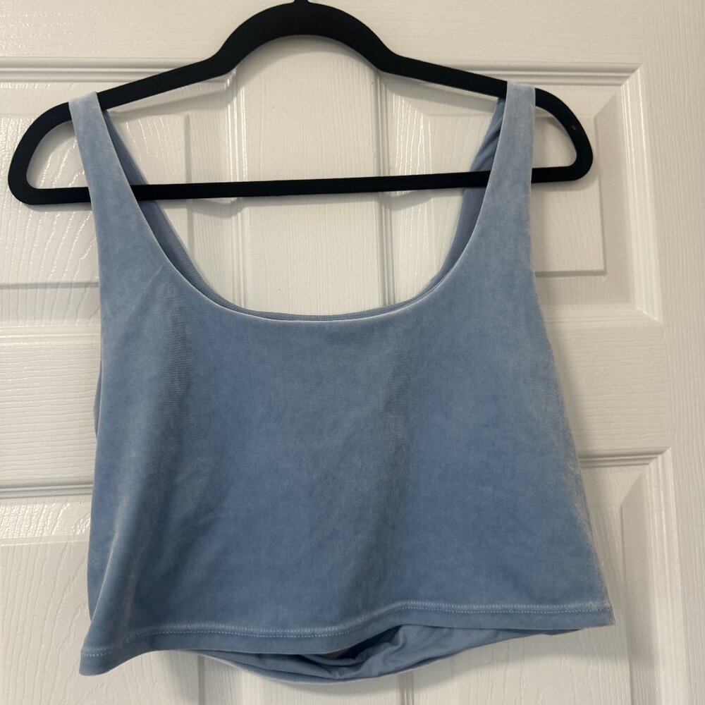 Athleta Women’s Light Blue Velvet Plush Cut Out Cropped Sports Bra Size Large